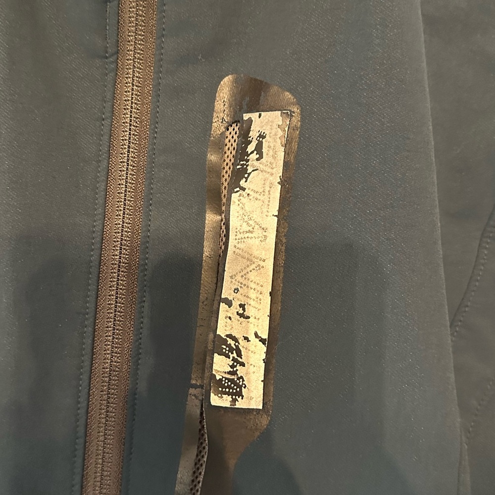Men’s M Columbia Titanium Jacket. - Picture 6 of 7